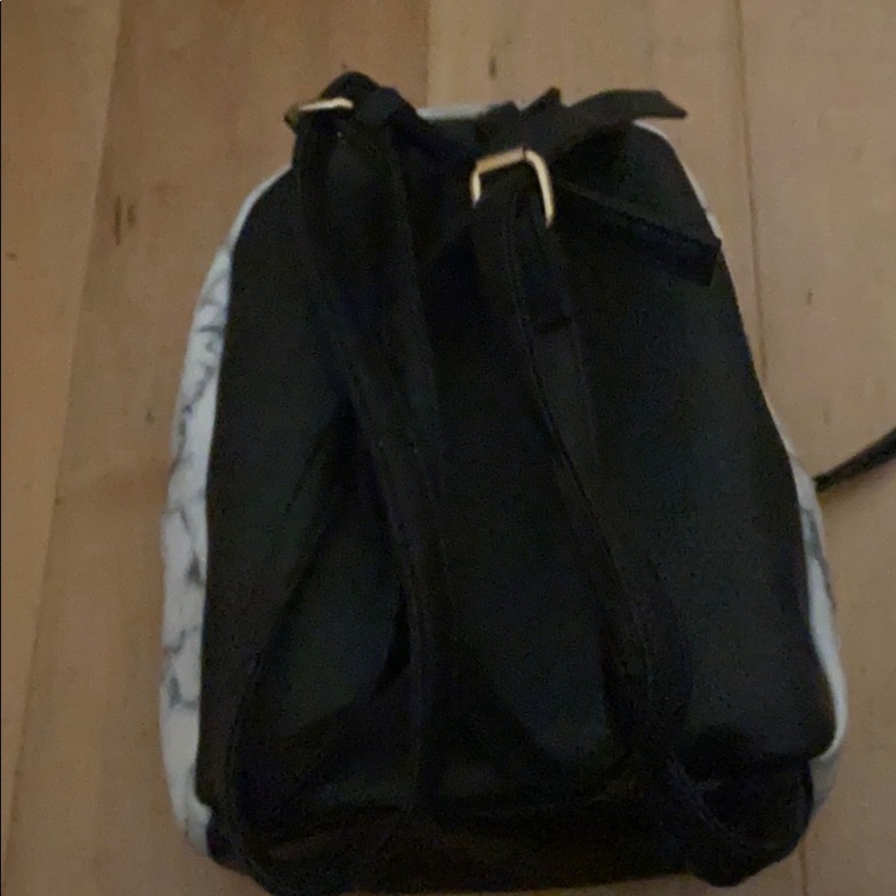 Mini Backpack - Picture 3 of 5